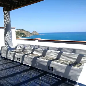 Magico Scafa Appartement Capo dʼOrlando