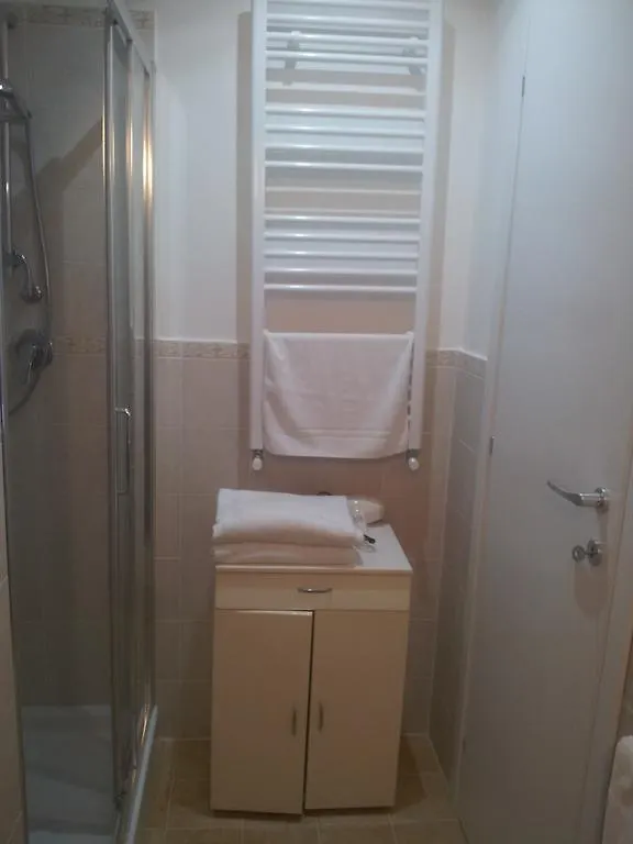 B&B Graziani Relais Naples Couette-café