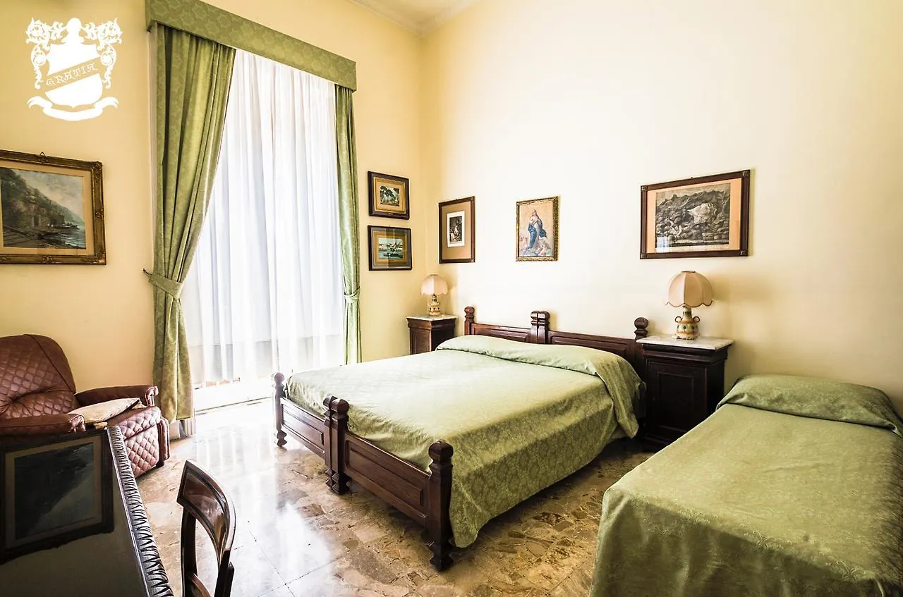 B&B Graziani Relais Naples Couette-café